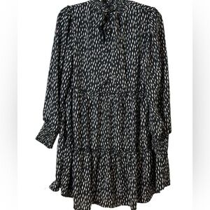 Loveriche Long Sleeves Dress Women’s size S Black/cream